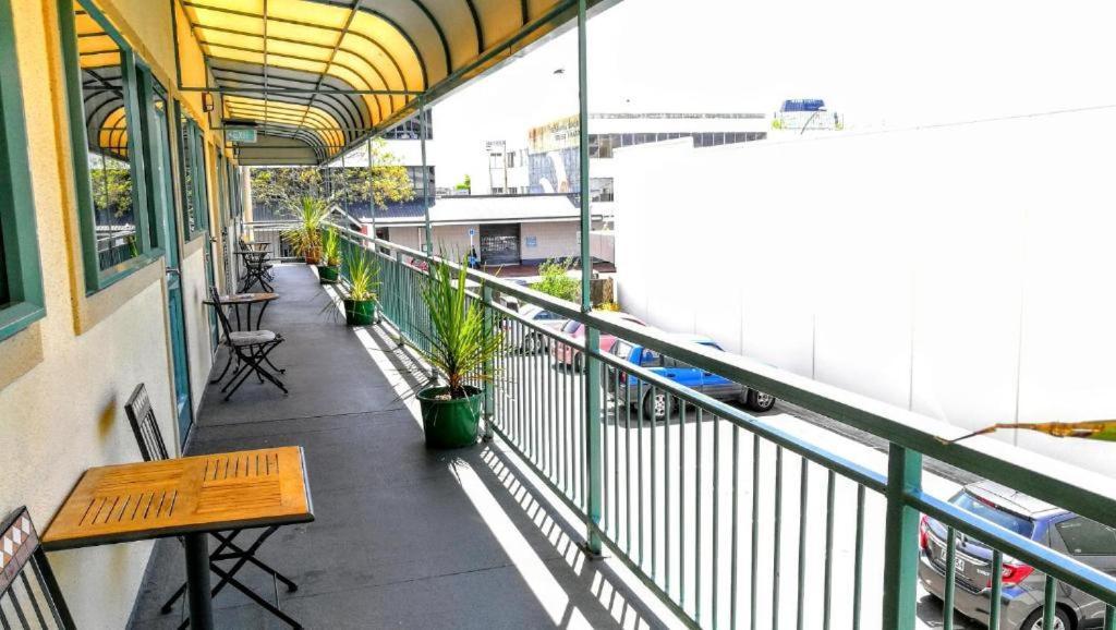 Stay Hostel Rotorua Bagian luar foto